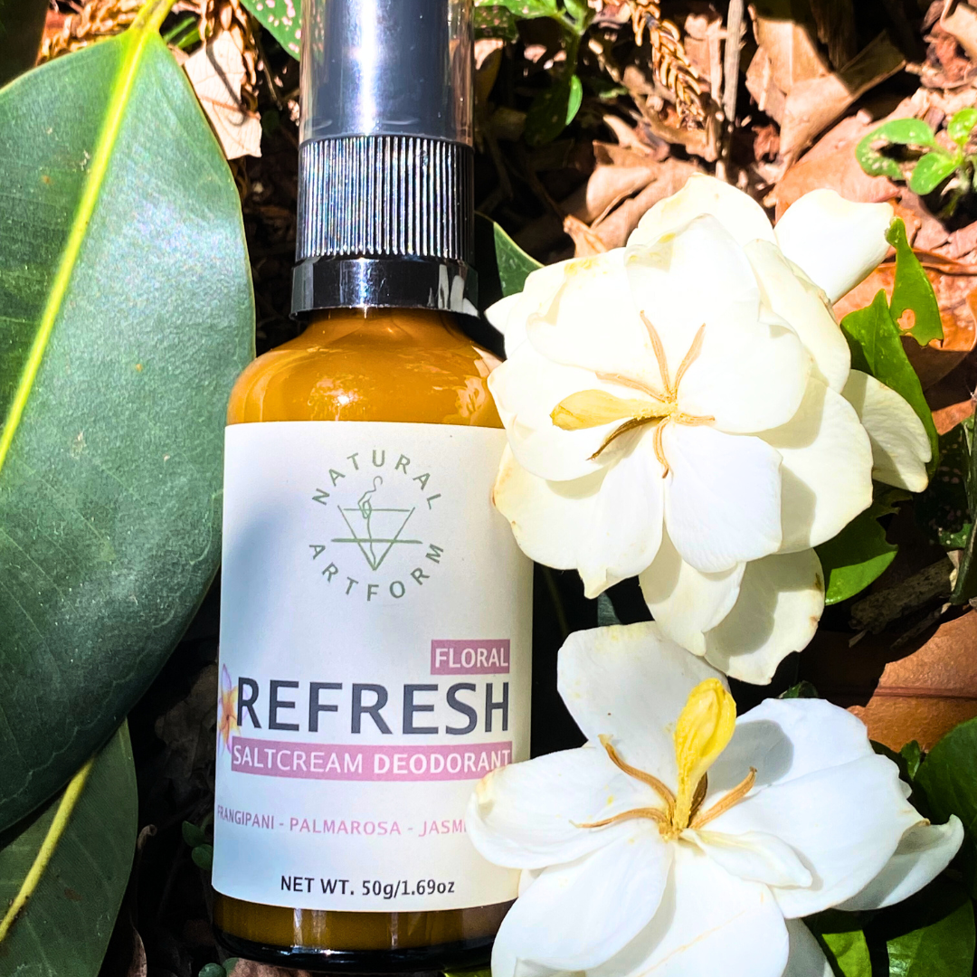 A light, sweet floral fragrance of frangipani, palmarosa, jasmine and amber